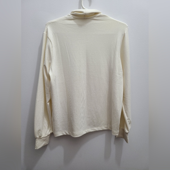 Uniqlo T shirt soft knitt high neck puff long sleeves - Picture 5 of 5